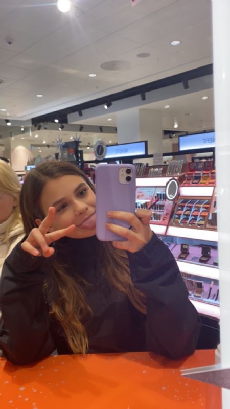 Profilbillede af Karla G- ID: 1730254 - Billede nr: 599072