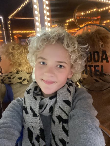 Profilbillede af Asta J- ID: 1730476 - Billede nr: 590881