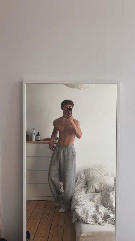 Profilbillede af Adrian S- ID: 1730837 - Billede nr: 669609
