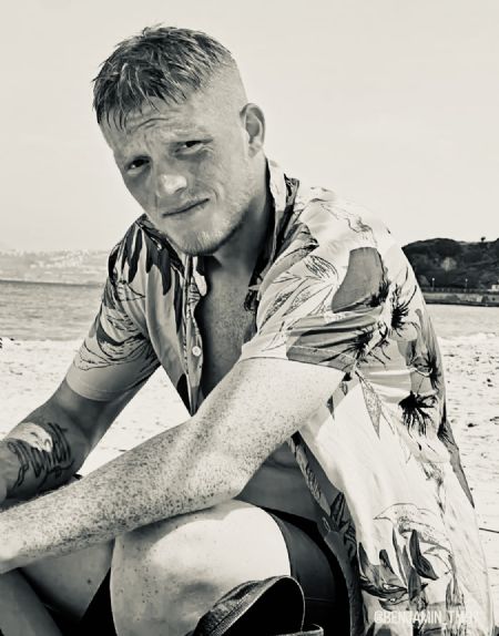 Profilbillede af Benjamin M- ID: 1731307 - Billede nr: 596288