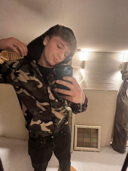 Profilbillede af Gustav M- ID: 1731657 - Billede nr: 606568
