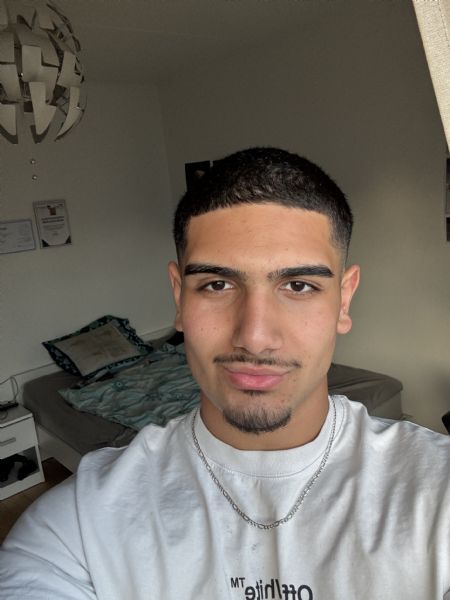 Profilbillede af Husam Y- ID: 1731692 - Billede nr: 669760