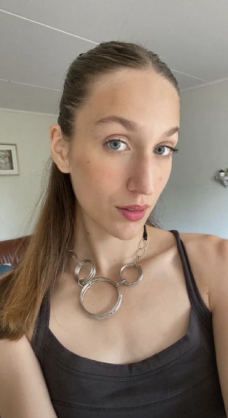 Profilbillede af Zeliha G- ID: 1731961 - Billede nr: 597276
