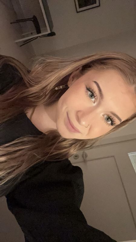 Profilbillede af Celina M- ID: 1732269 - Billede nr: 598371