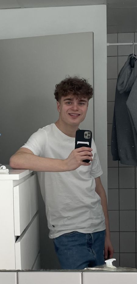 Profilbillede af Oscar W- ID: 1733332 - Billede nr: 620900