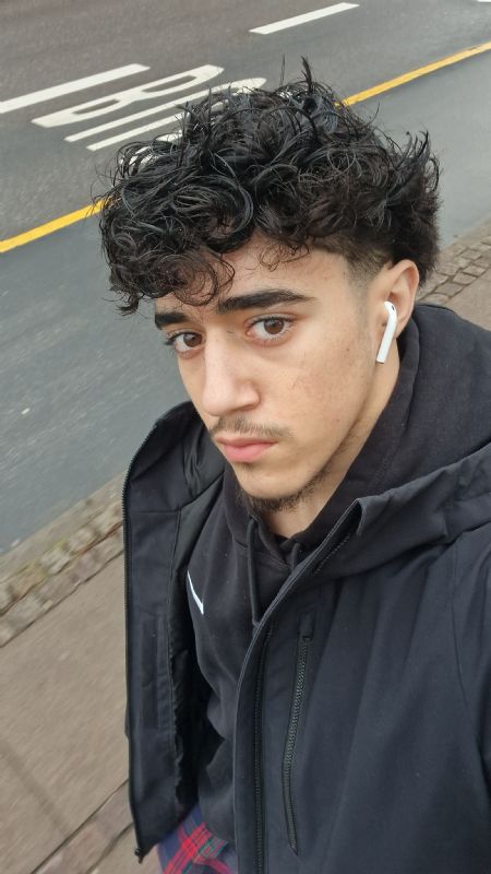 Profilbillede af Abdulrahman A- ID: 1733504 - Billede nr: 604157