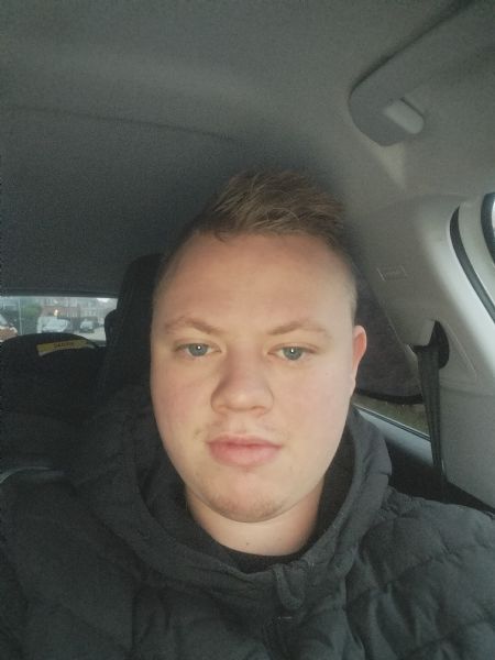 Profilbillede af Benjamin P- ID: 1733685 - Billede nr: 604975