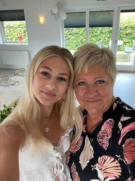 Profilbillede af Mor U, Familieprofil - ID: 1734140 - Billede nr: 606773