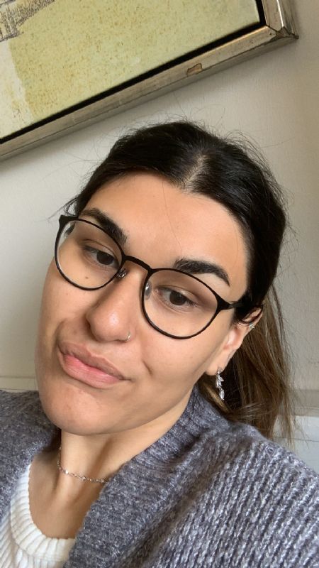 Profilbillede af Zeynep T- ID: 1734197 - Billede nr: 619003