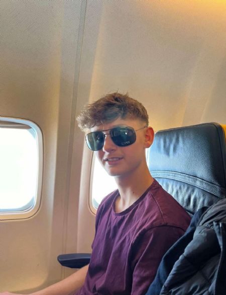 Profilbillede af Emanuel J- ID: 1734203 - Billede nr: 607041