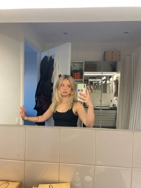 Profilbillede af Caroline L- ID: 1734265 - Billede nr: 693977