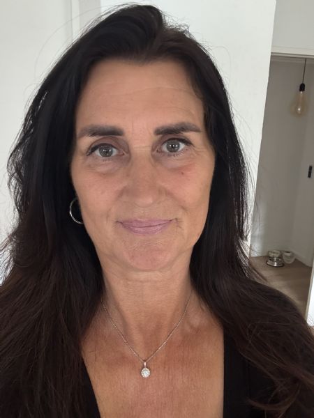 Profilbillede af Joan T- ID: 1734855 - Billede nr: 658060