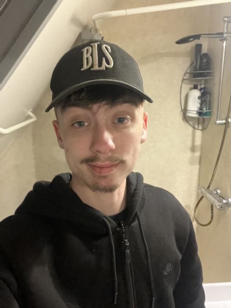 Profilbillede af Kevin J- ID: 1735150 - Billede nr: 611289