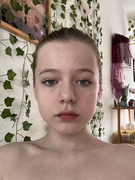 Profilbillede af Esther S- ID: 1735444 - Billede nr: 612772