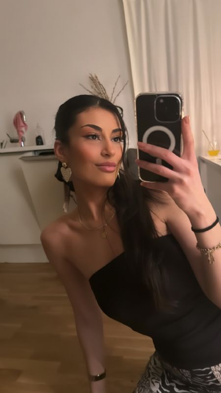Profilbillede af Zahraa R- ID: 173565 - Billede nr: 573992