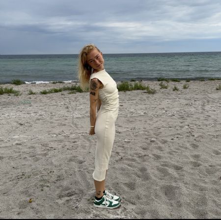 Profilbillede af Michelle T- ID: 1735836 - Billede nr: 664064