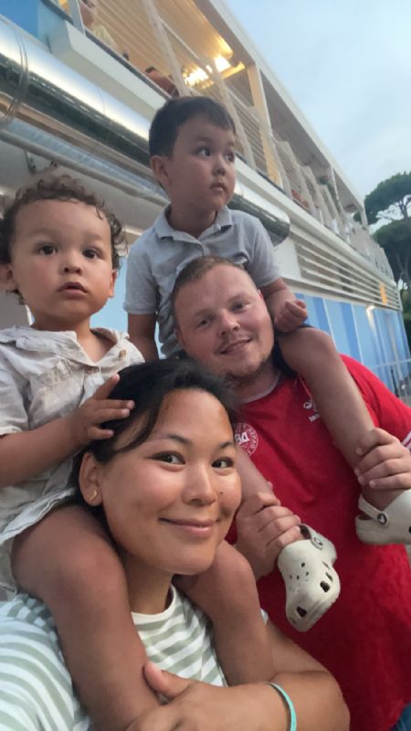 Profilbillede af Familien C, Familieprofil - ID: 1736319 - Billede nr: 619492