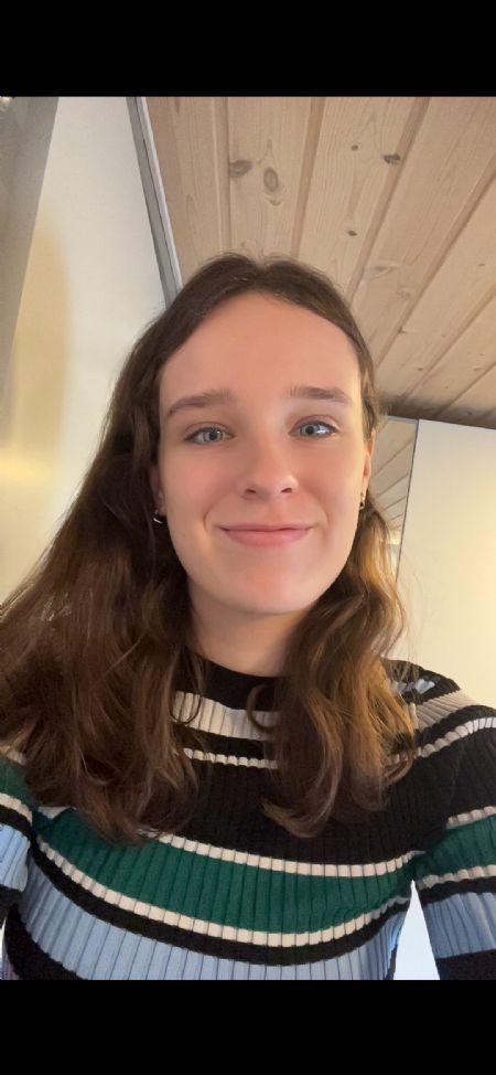 Profilbillede af Olivia N- ID: 1736918 - Billede nr: 676480