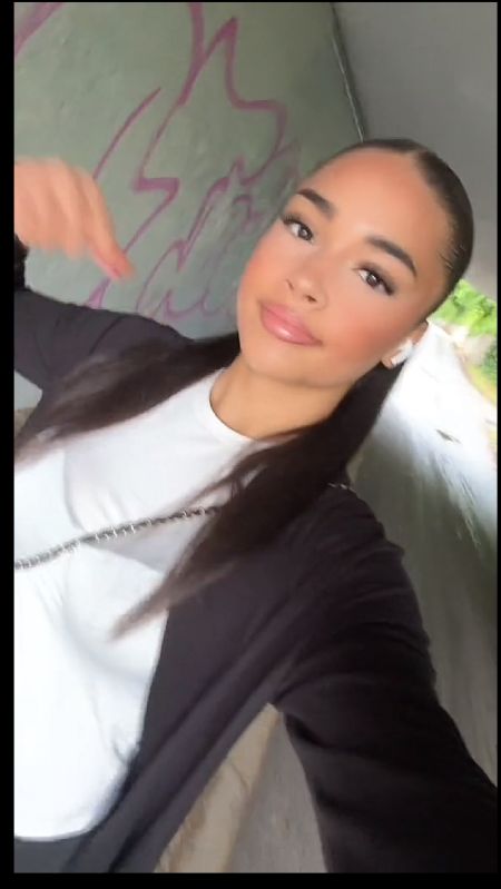 Profilbillede af Marcy P- ID: 1737232 - Billede nr: 621227