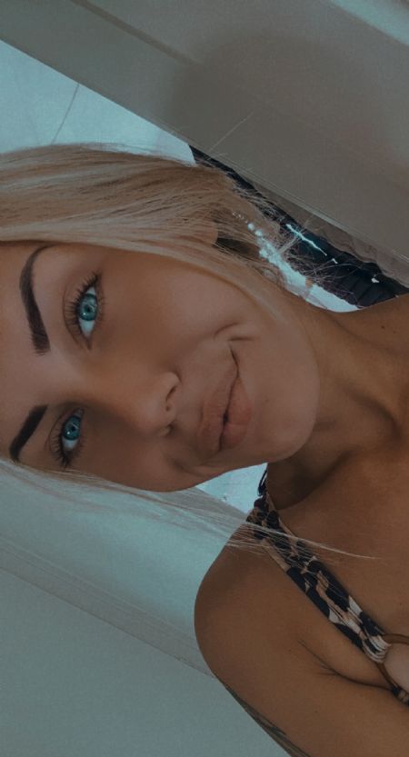 Profilbillede af Mie R- ID: 1739602 - Billede nr: 632091
