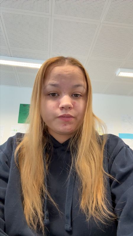 Profilbillede af Tenna R- ID: 1740387 - Billede nr: 654850