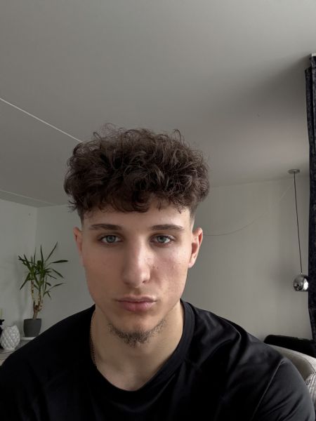 Profilbillede af Danielius C- ID: 1741753 - Billede nr: 642732