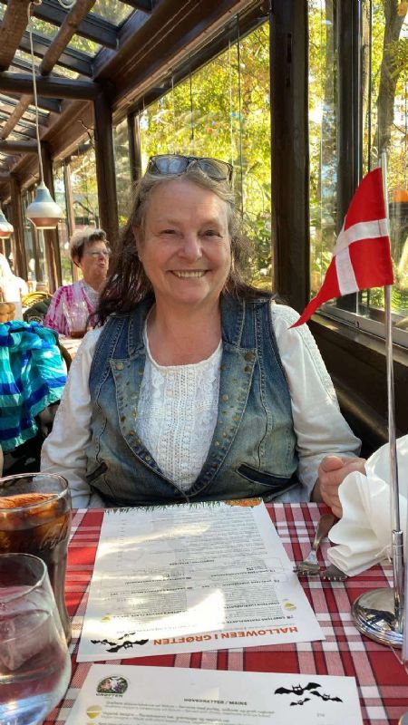 Profilbillede af Lisbet L- ID: 1742277 - Billede nr: 647829