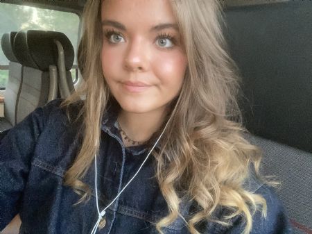 Profilbillede af Laura K- ID: 1742416 - Billede nr: 645889