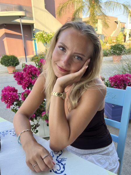 Profilbillede af Julie S- ID: 1742753 - Billede nr: 647420