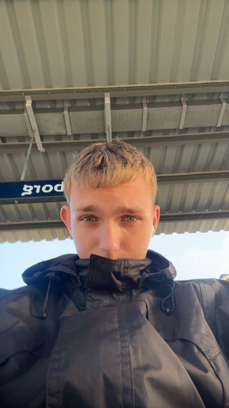 Profilbillede af Sebastian M- ID: 1743280 - Billede nr: 649062