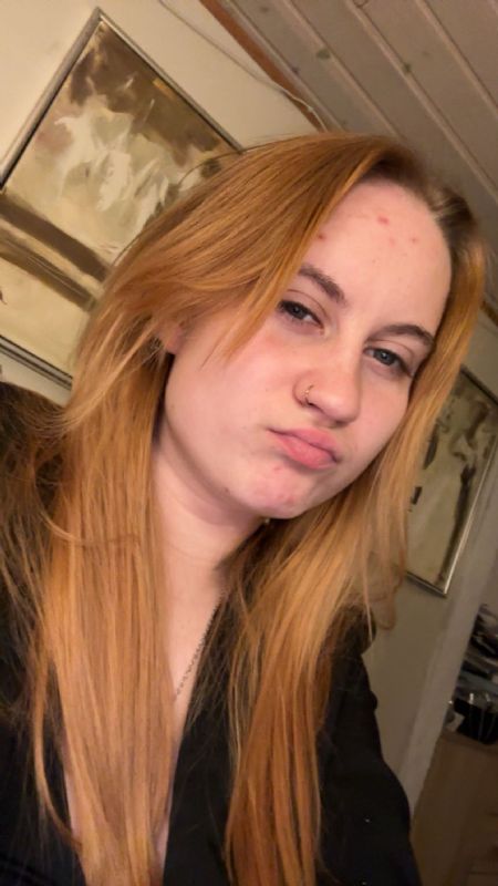 Profilbillede af Julie Y- ID: 1743284 - Billede nr: 649070