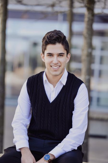 Profilbillede af Arash M- ID: 1743292 - Billede nr: 649081