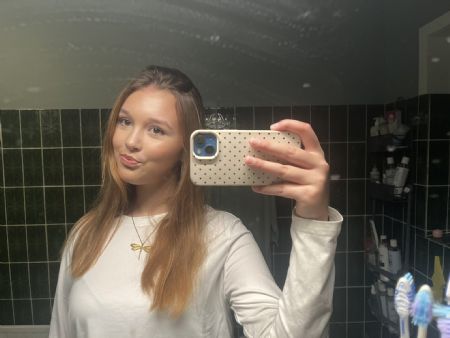 Profilbillede af Liva- ID: 1744123 - Billede nr: 651471