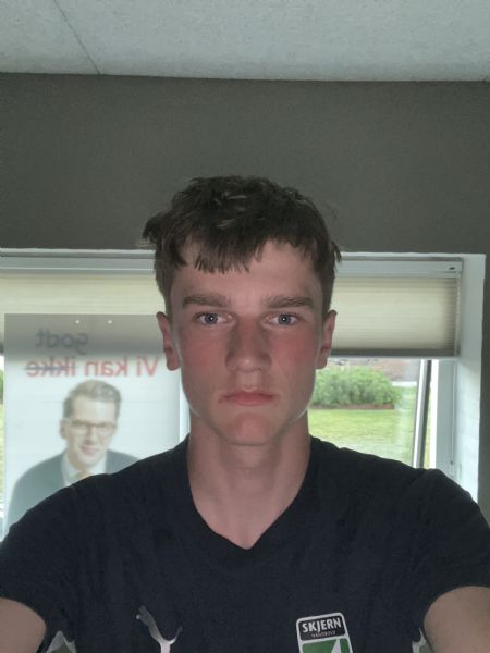 Profilbillede af Emil L- ID: 1744276 - Billede nr: 678624