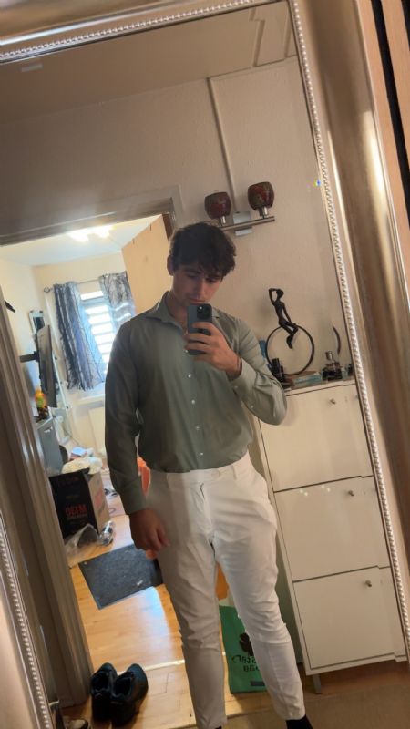 Profilbillede af Denis A- ID: 1745092 - Billede nr: 655461