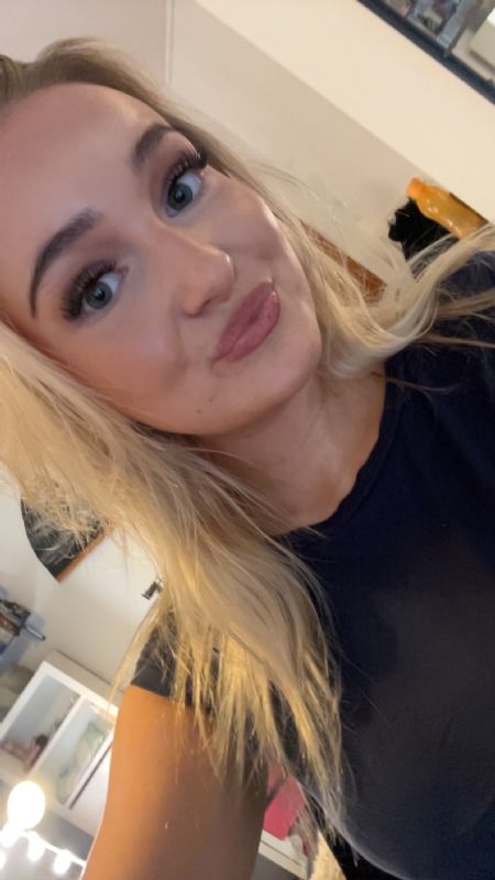 Profilbillede af Theresa T- ID: 1745102 - Billede nr: 673531