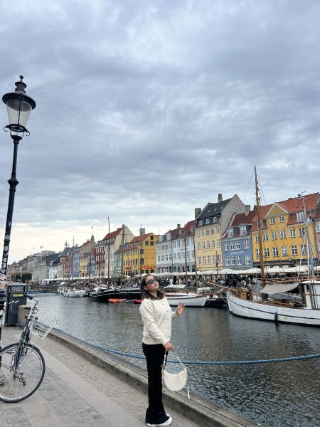 Profilbillede af Pradeepti P- ID: 1745373 - Billede nr: 656861