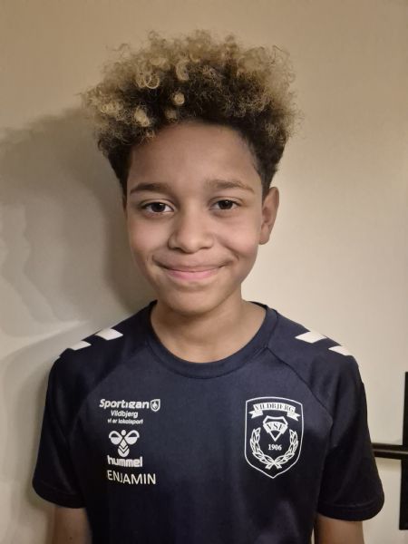 Profilbillede af Benjamin O- ID: 1745410 - Billede nr: 657068