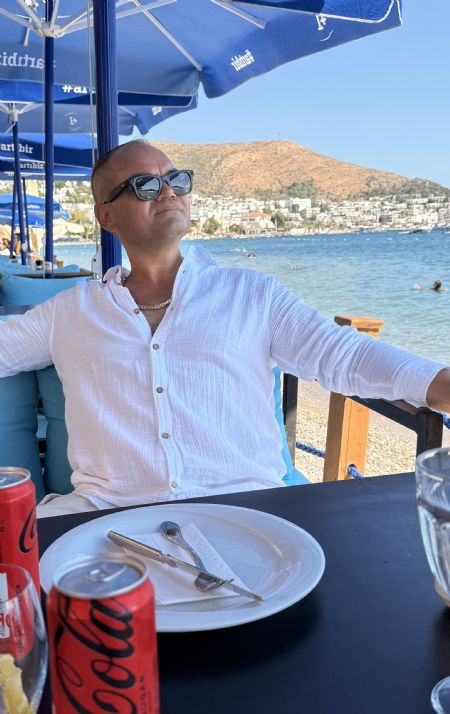 Billede af Oguzhan - ID: 1745444 - Billede nr: 657194