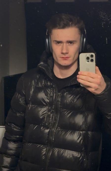 Profilbillede af Oliver J- ID: 1745587 - Billede nr: 657878