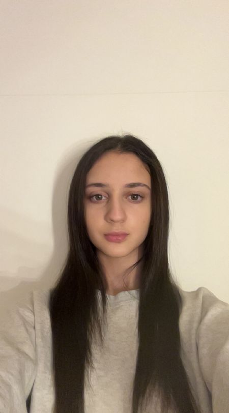 Profilbillede af Lujain E- ID: 1745614 - Billede nr: 658017