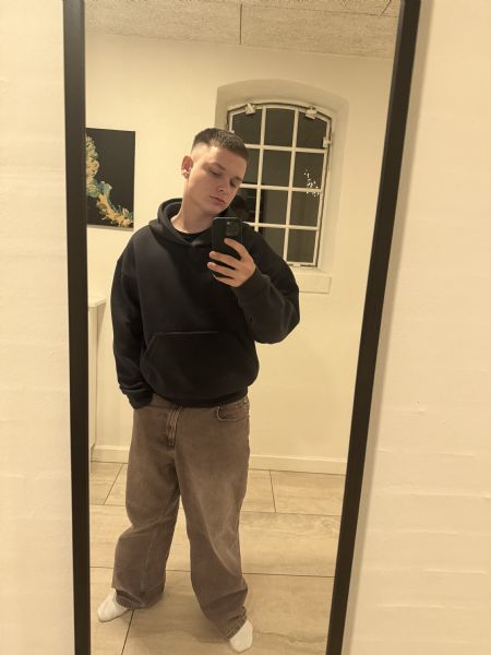 Profilbillede af Mads B- ID: 1745617 - Billede nr: 658018