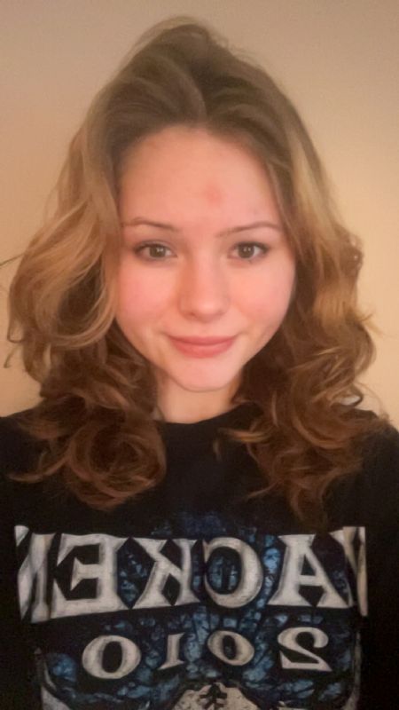 Profilbillede af Julie S- ID: 1745677 - Billede nr: 658496