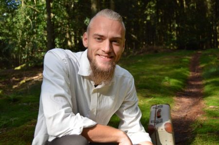 Profilbillede af Josva D- ID: 1746084 - Billede nr: 660346