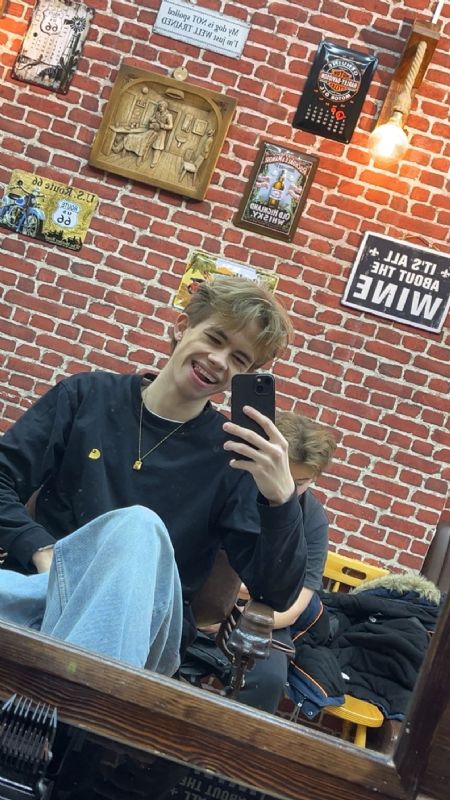 Profilbillede af Alexander M- ID: 1746722 - Billede nr: 662797