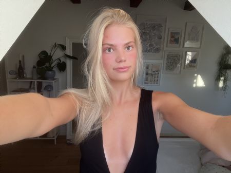 Profilbillede af Molly L- ID: 1747143 - Billede nr: 664926