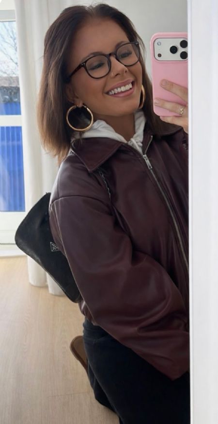 Profilbillede af Cecilia B- ID: 1747179 - Billede nr: 665084