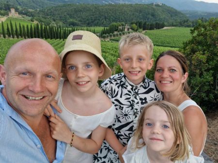 Profilbillede af Bach K, Familieprofil - ID: 1747249 - Billede nr: 665508