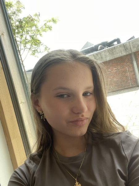Profilbillede af Sophia J- ID: 1747292 - Billede nr: 665637