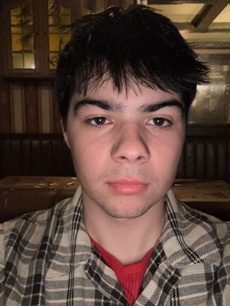 Profilbillede af Elliott E- ID: 1747315 - Billede nr: 665679